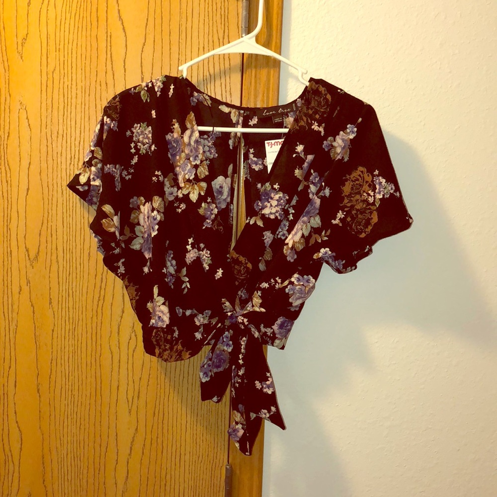 Crop top.